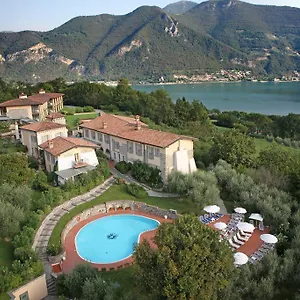 **** Hotel Romantik Relais Mirabella Italy
